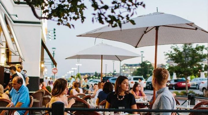 Picture of Al Fresco Dining at Avvio
